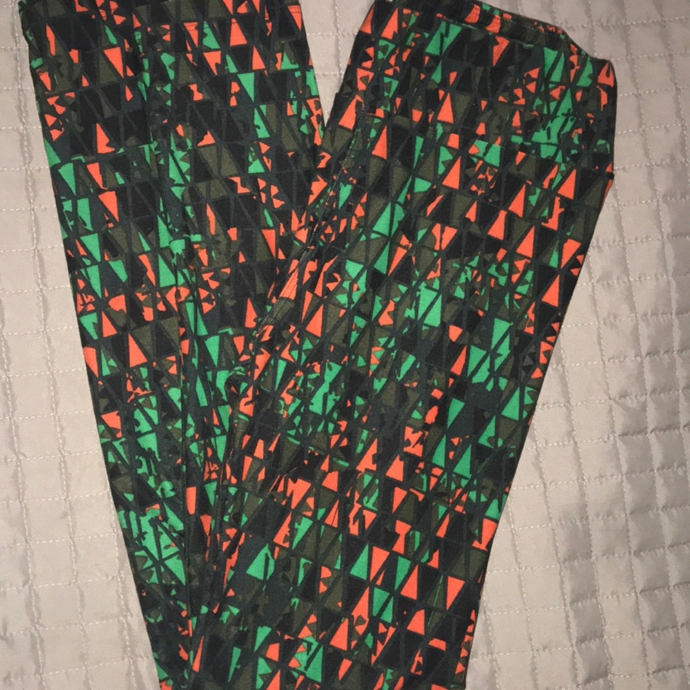 ❤️ LulaRoe leggings. One size.